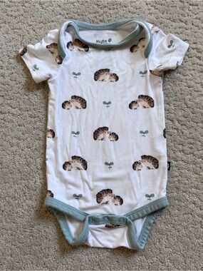 Kyte Baby Hedgehog Short Sleeve One Piece Bodysuit 0-3 Months Bamboo